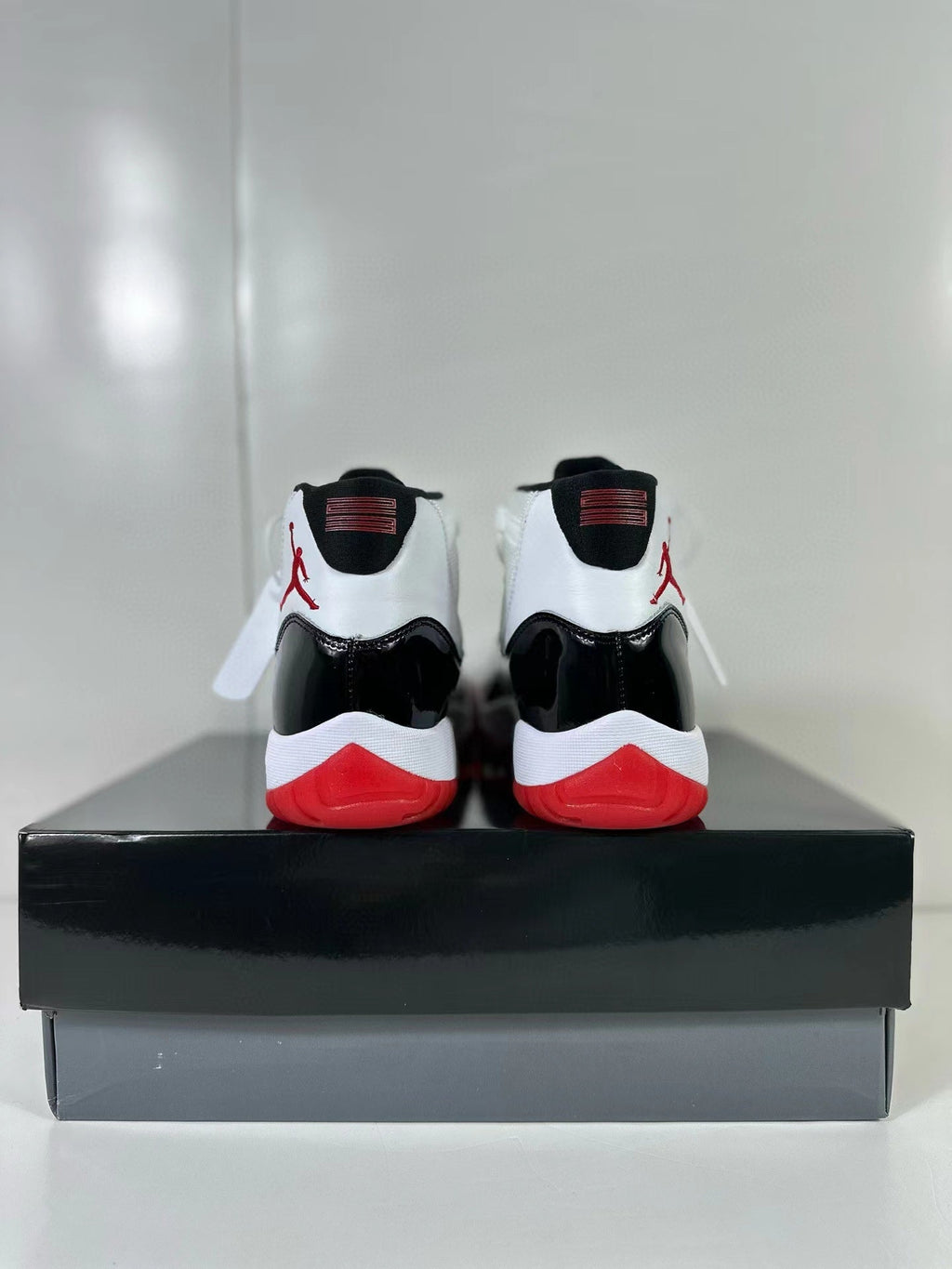 Jordan Air Jordan 11 Retro High Sneakers Concord Bred Black Red