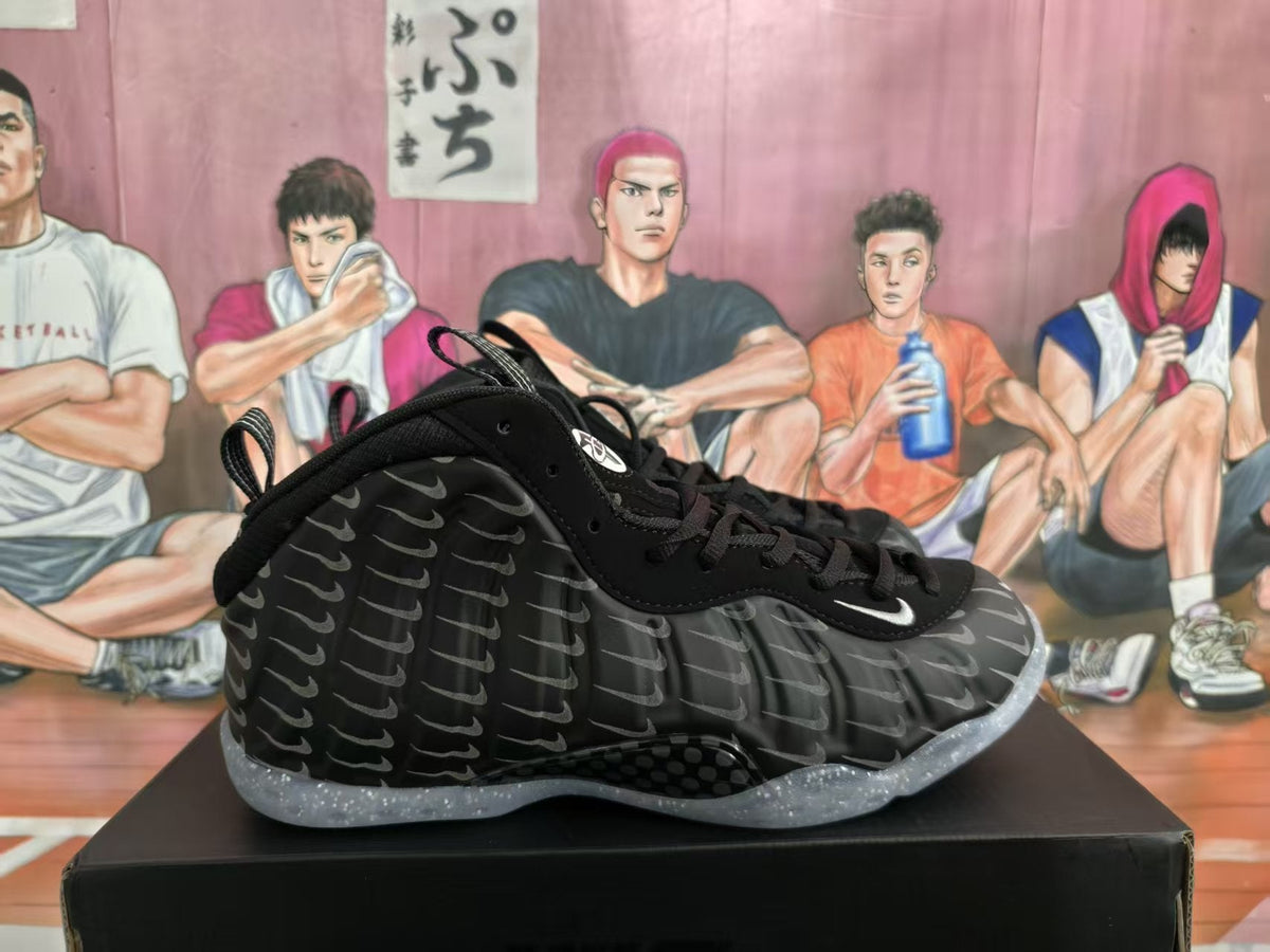 Nike Air Foamposite One Black Basketball Sneakers