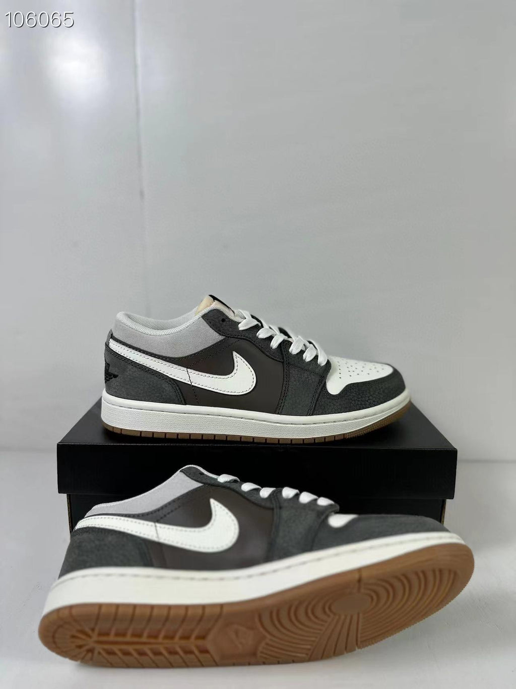 Jordan Air Jordan 1 Low SE Black White Grey FD0399-004