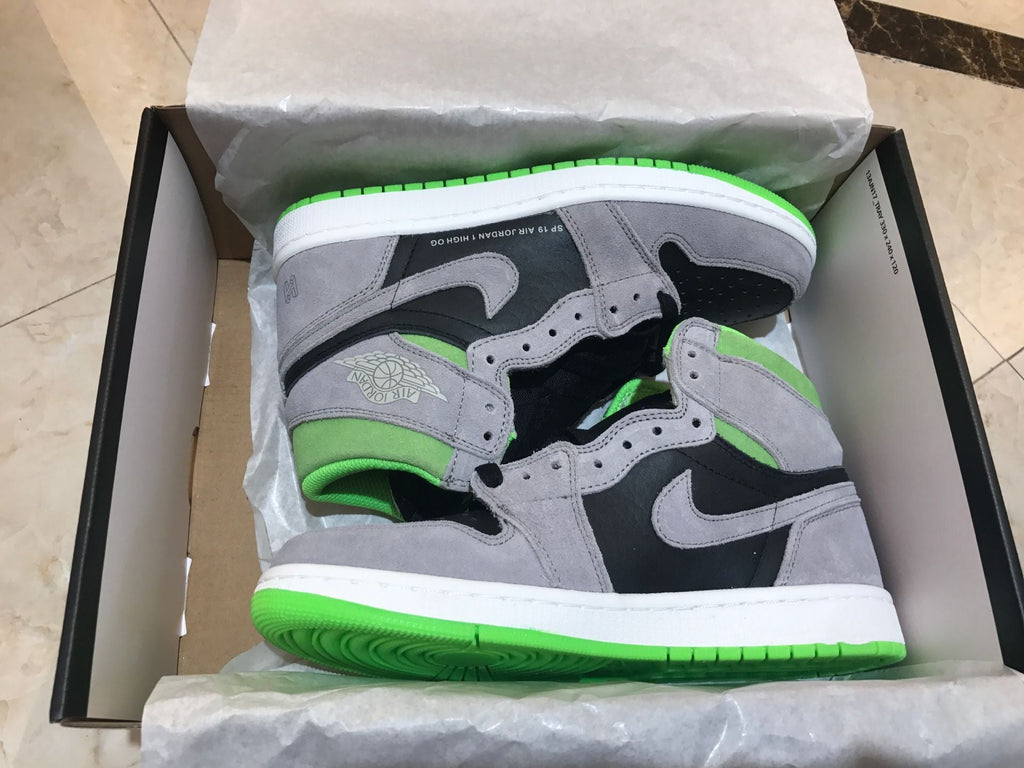 Jordan 1 High Grey Green Sneakers 555088-070