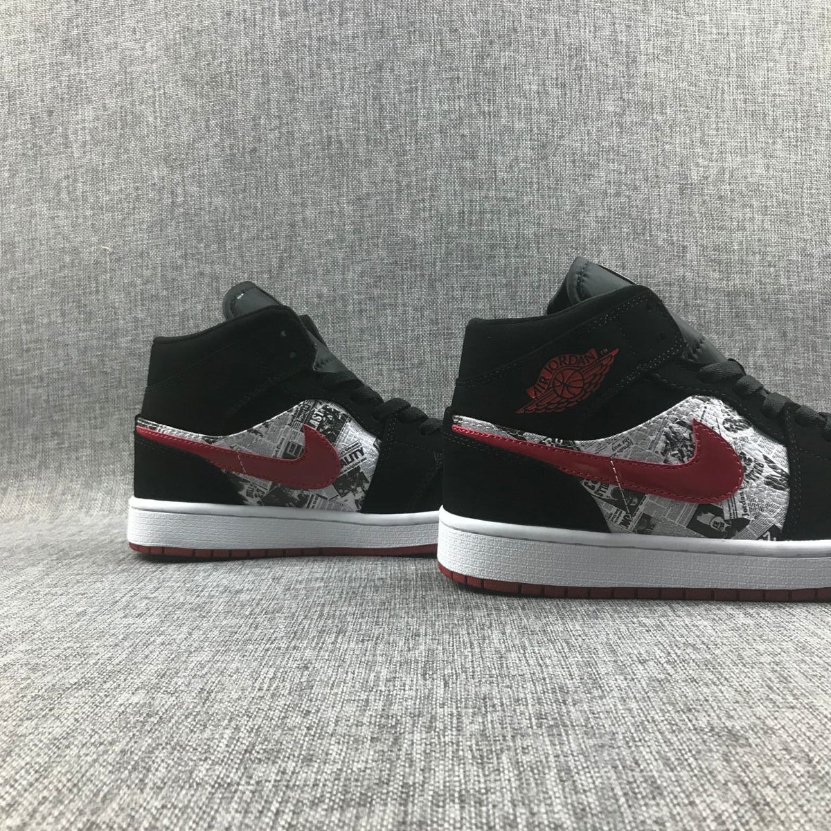 Jordan Air Jordan 1 Mid Black Red Newspaper Print 852542-061