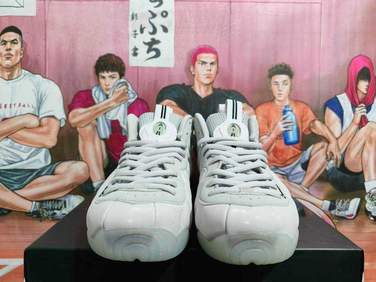 Nike Air Foamposite One White Basketball Sneakers