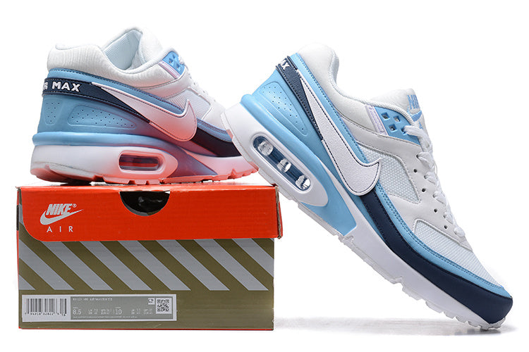 Nike Air Max Sneaker in White, Blue and Navy