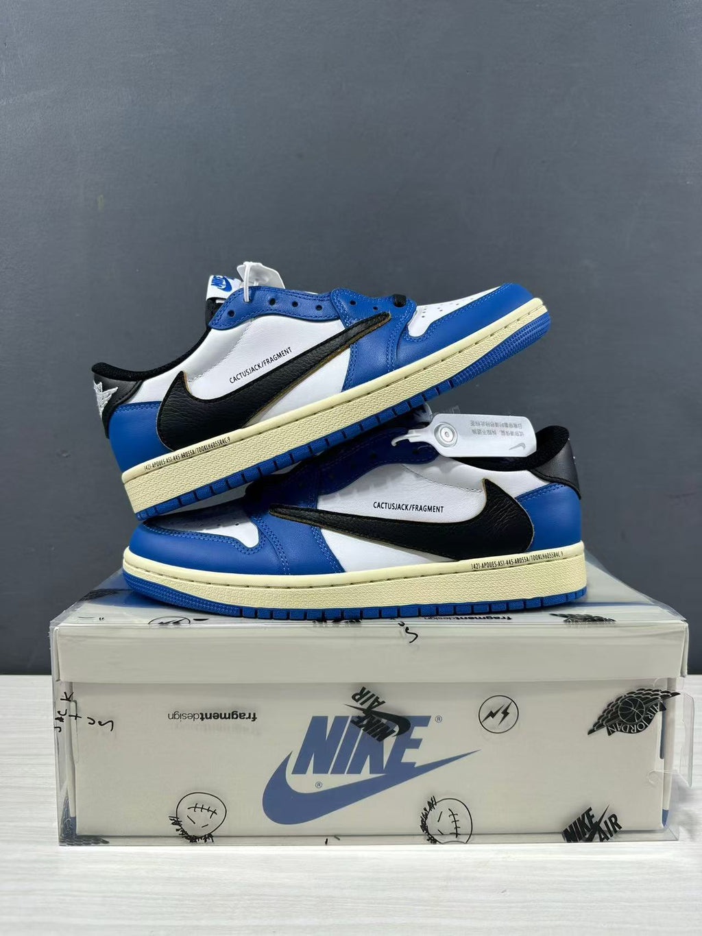 Jordan Air Jordan 1 Low Blue White DM7866-141 Sneakers