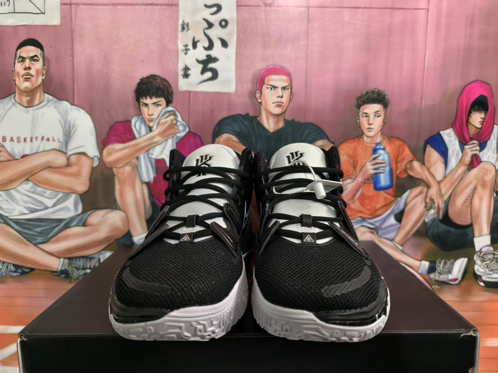 Nike Black and White Basketball Sneakers