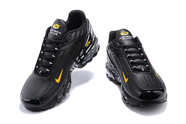 Nike Air Max Plus Black Sneakers
