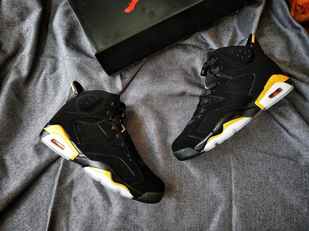 Jordan Air Jordan 6 Black Gold High-Top Sneakers