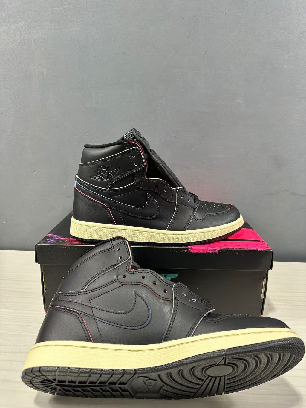 Jordan Air Jordan 1 High OG Black/Muslin DZ5485-002 Sneakers