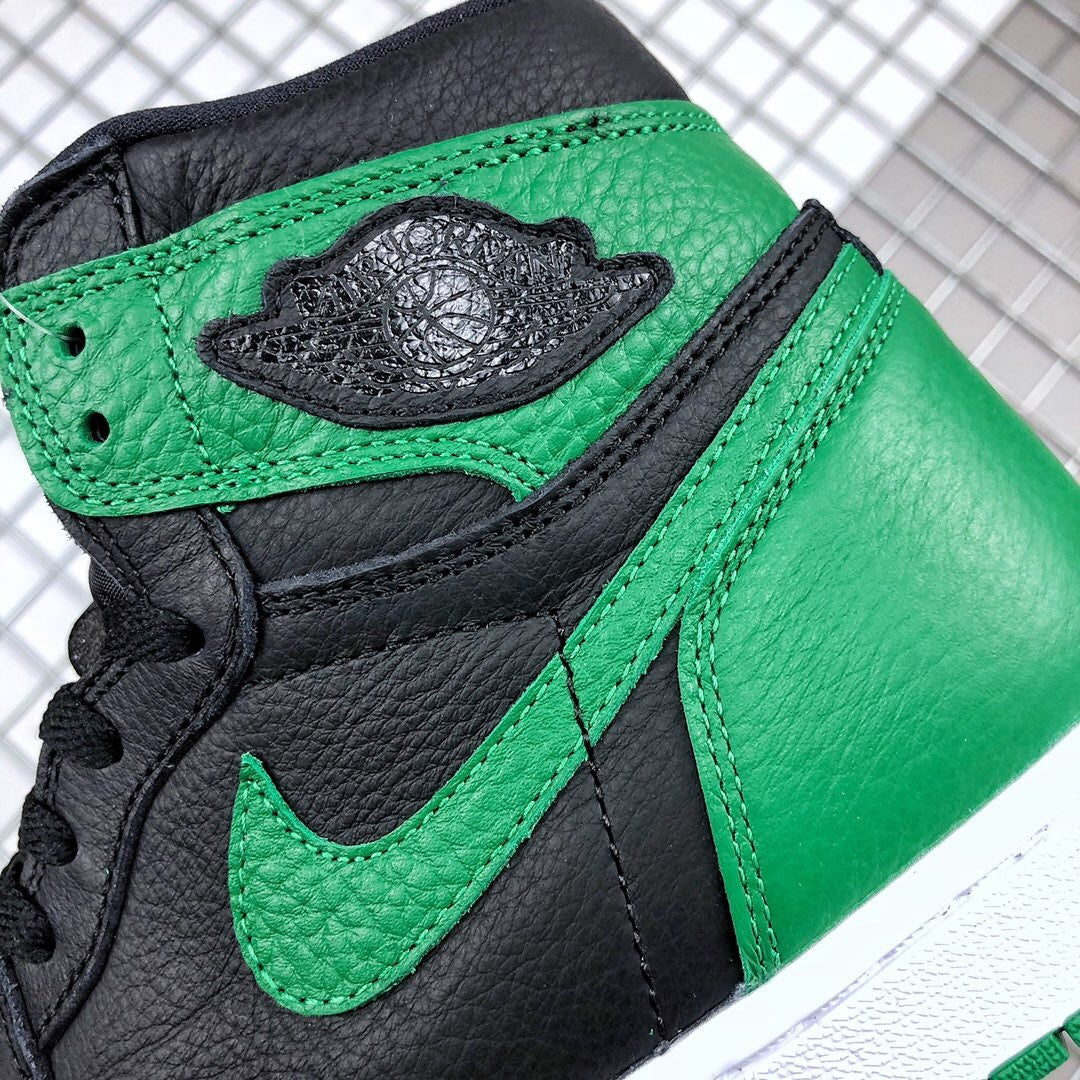 Air Jordan 1 High Pine Green Sneakers 555088-030