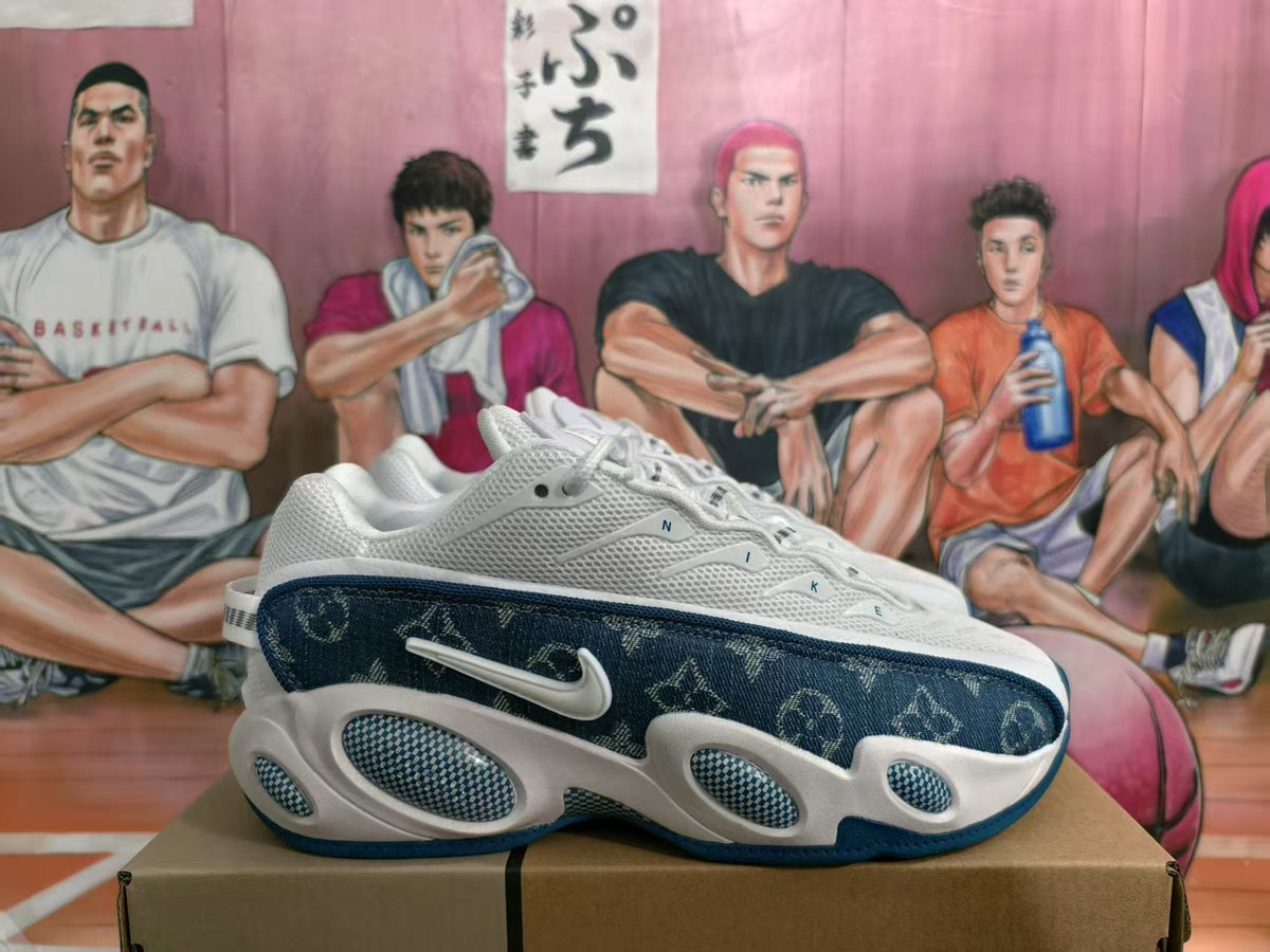 Nike Big Eyes Sneakers White and Navy