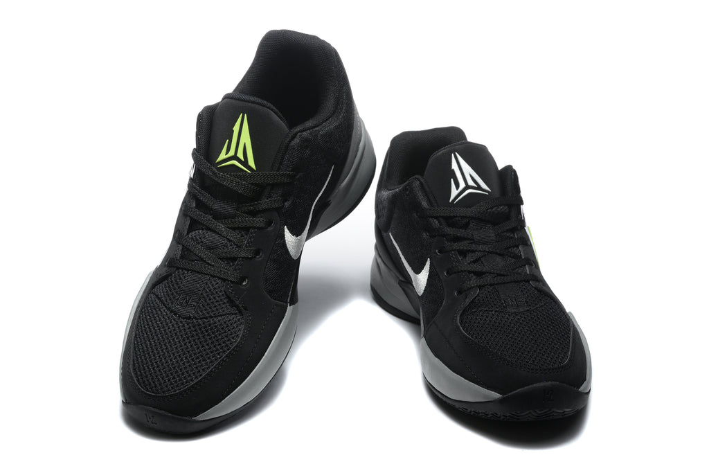 Jordan 883-10 Black and Yellow Basketball Sneakers