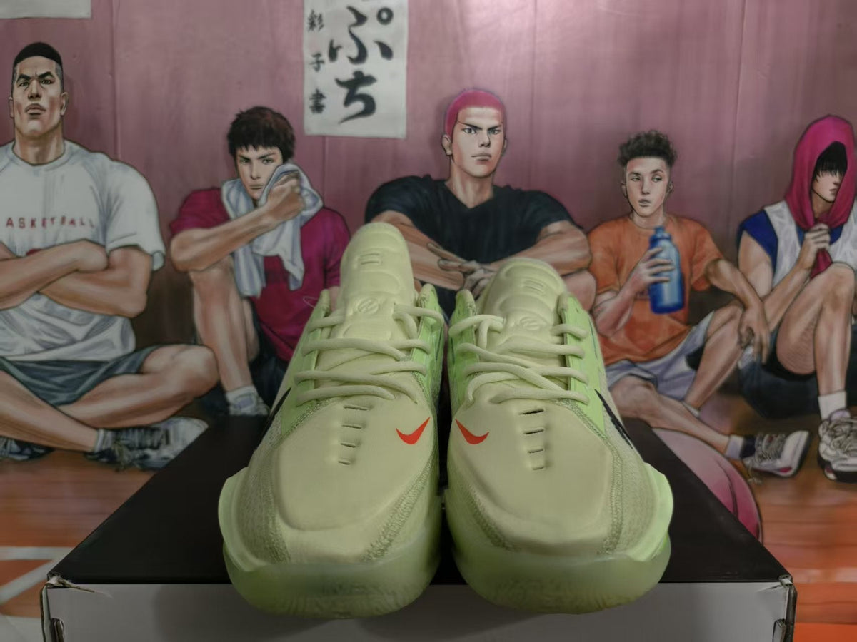 Nike GT Basketball Sneakers Light Green