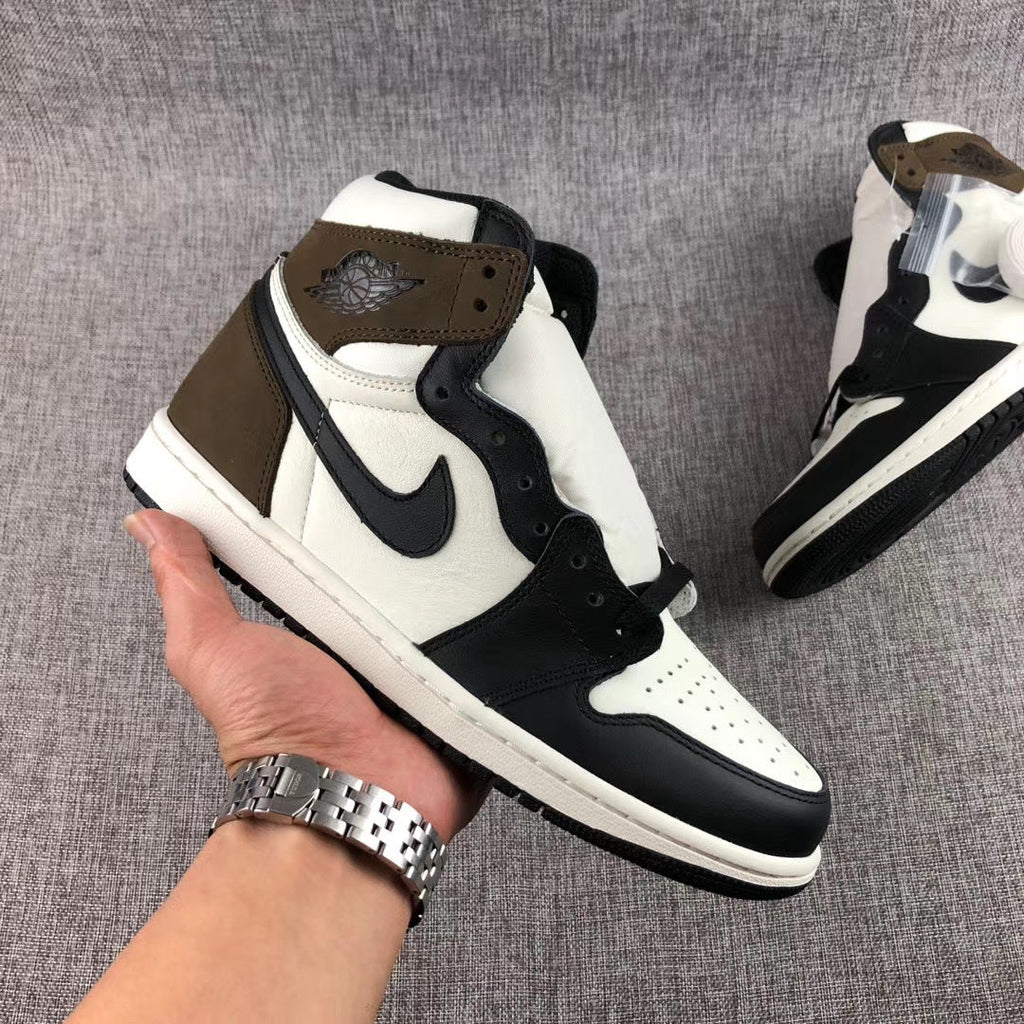 Jordan Air Jordan 1 High OG Dark Mocha Sneakers 555088-105