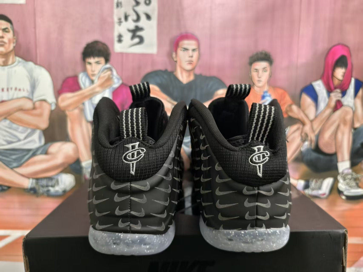 Nike Air Foamposite One Black Basketball Sneakers