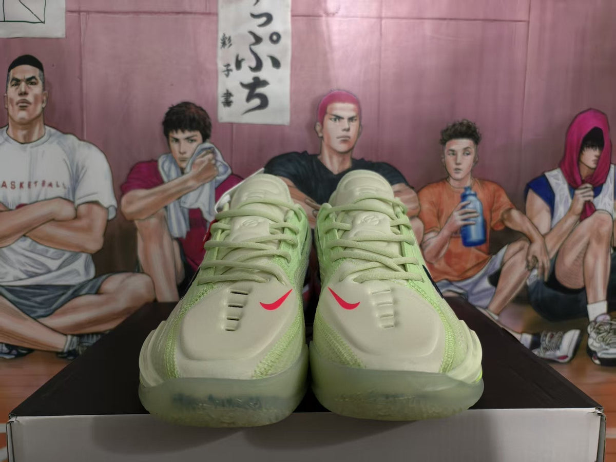 Nike GT Basketball Sneakers Light Green