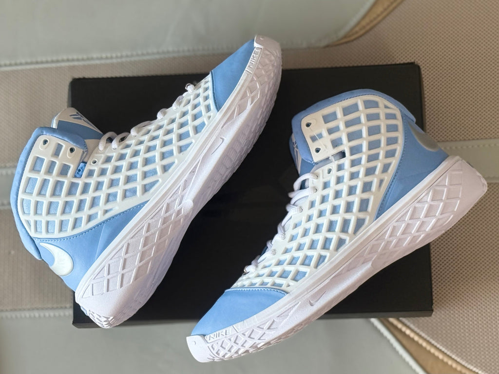 Nike Kobe 3 Basketball Shoes North Carolina Blue