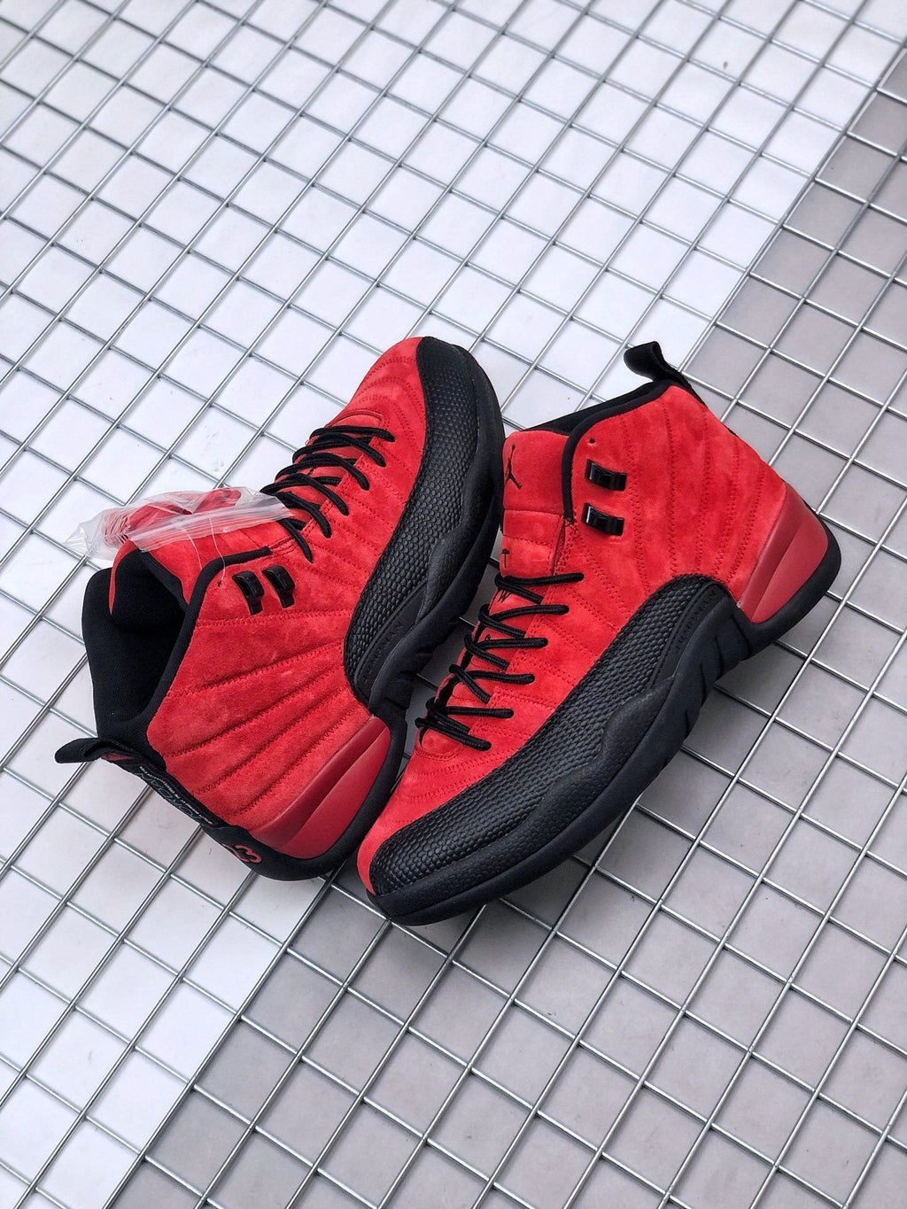Jordan Air Jordan 12 Reverse Flu Game Red Black Sneakers CT8013-602