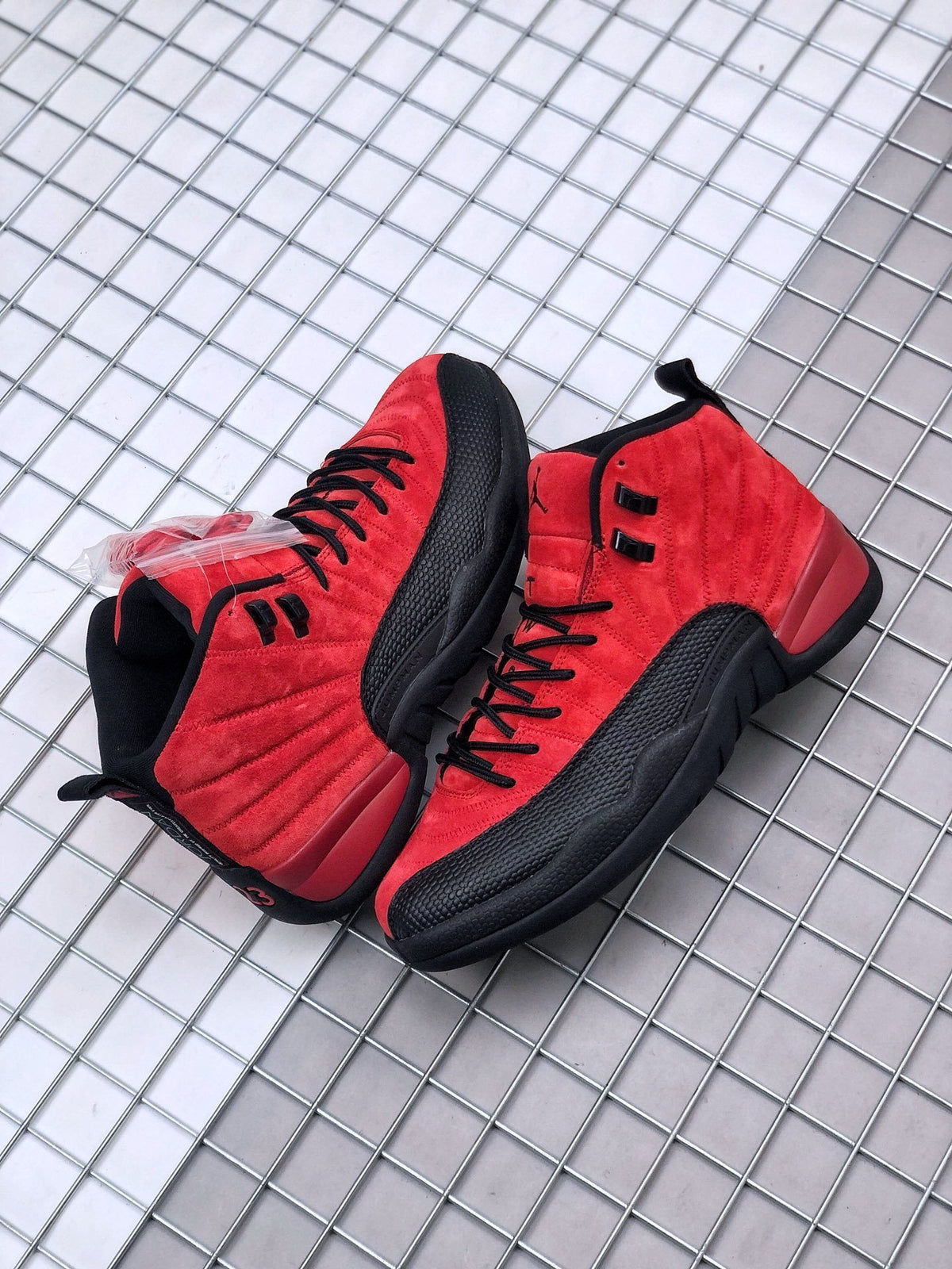 Jordan Air Jordan 12 Reverse Flu Game Red Black Sneakers CT8013-602