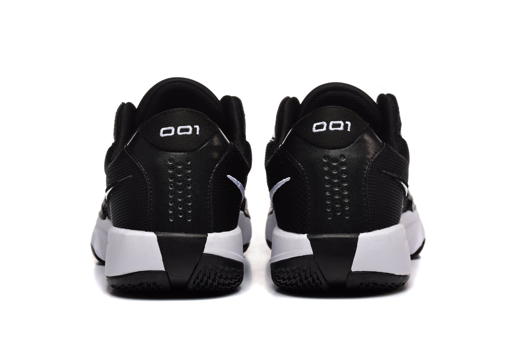 Nike 872-25 Black and White Basketball Sneakers