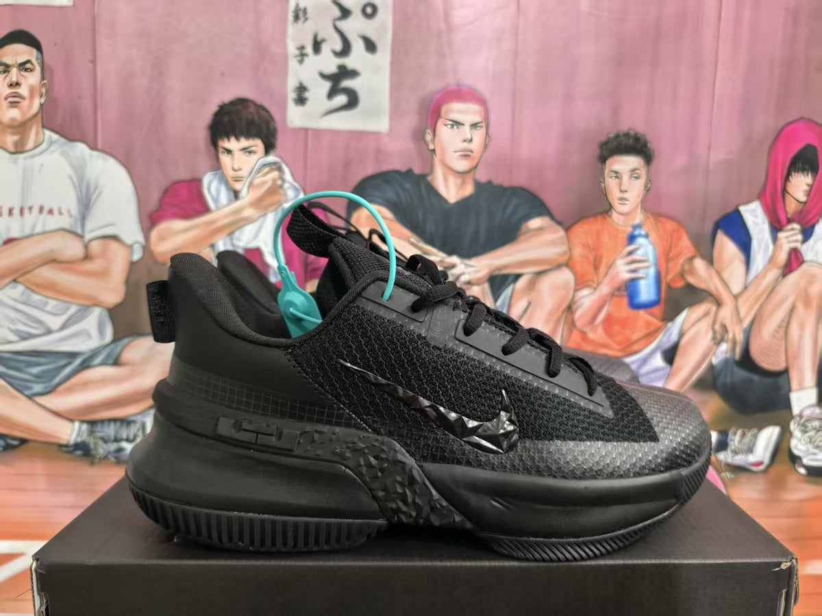 Nike Black Basketball Sneakers