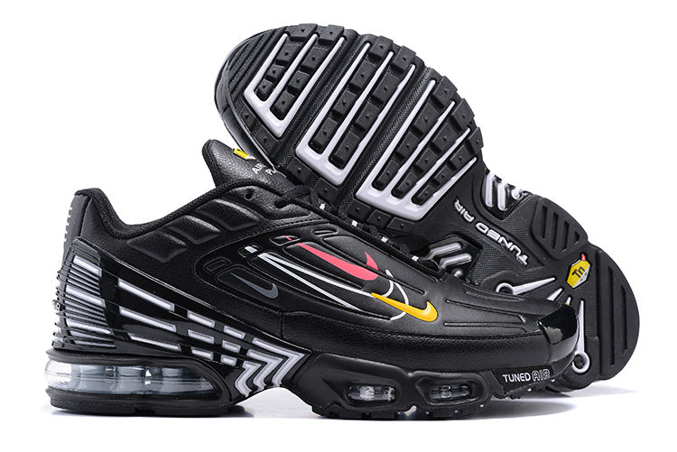 Nike Air Max Plus Black Sneakers