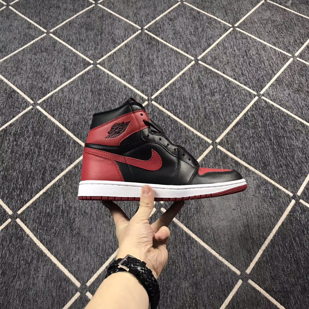 Air Jordan 1 High-Top Sneakers Black Red White