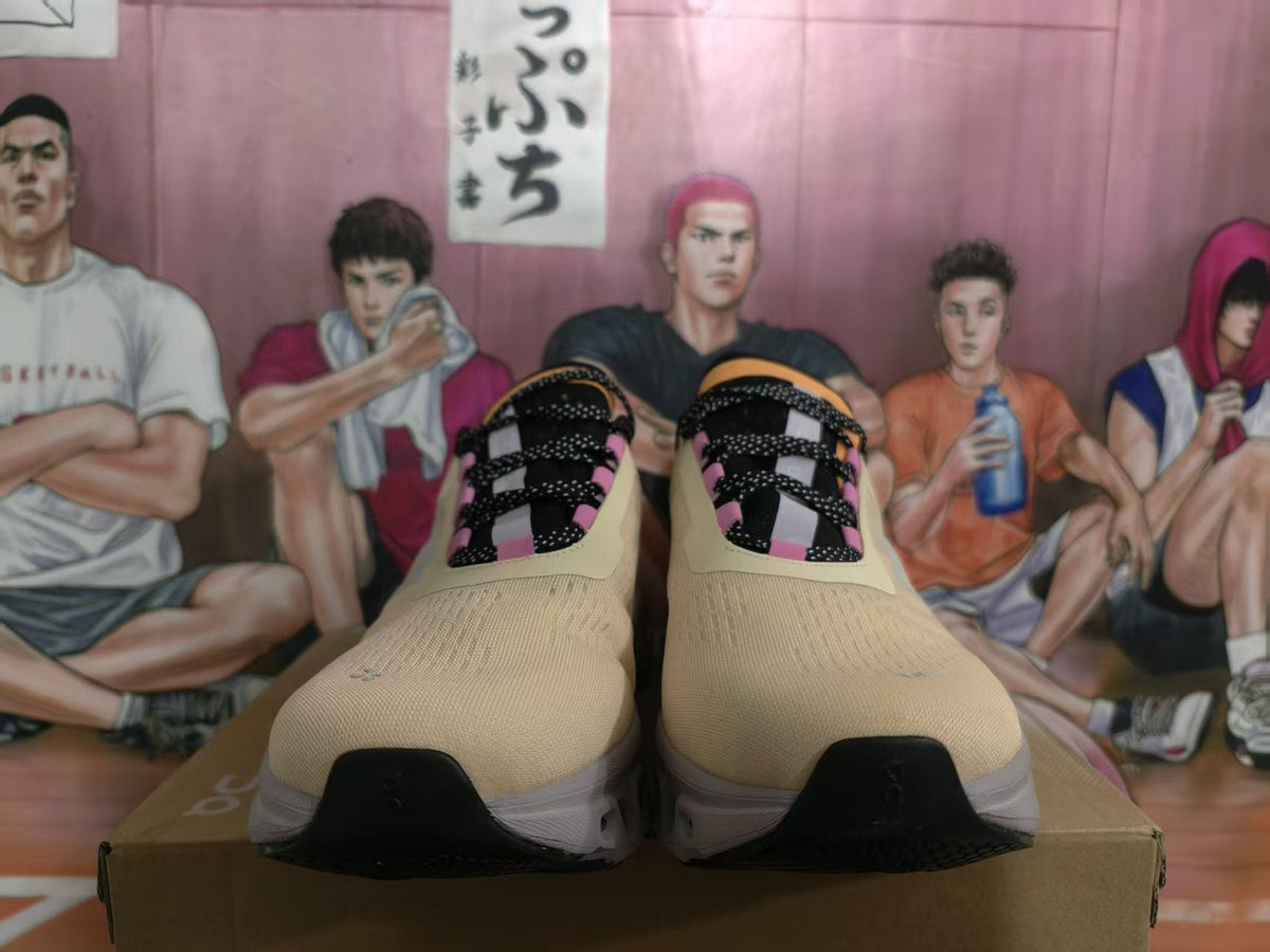 On Sneakers Pale Yellow and Gray