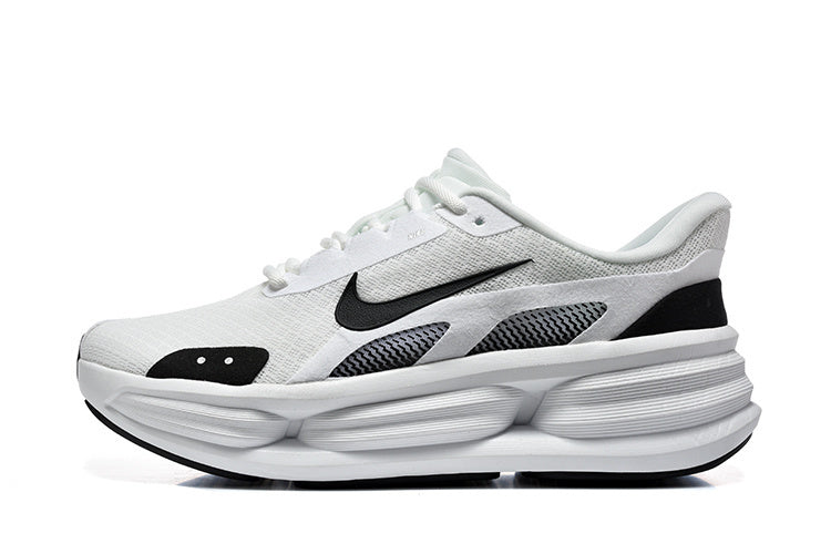 Nike White and Black Running Sneakers