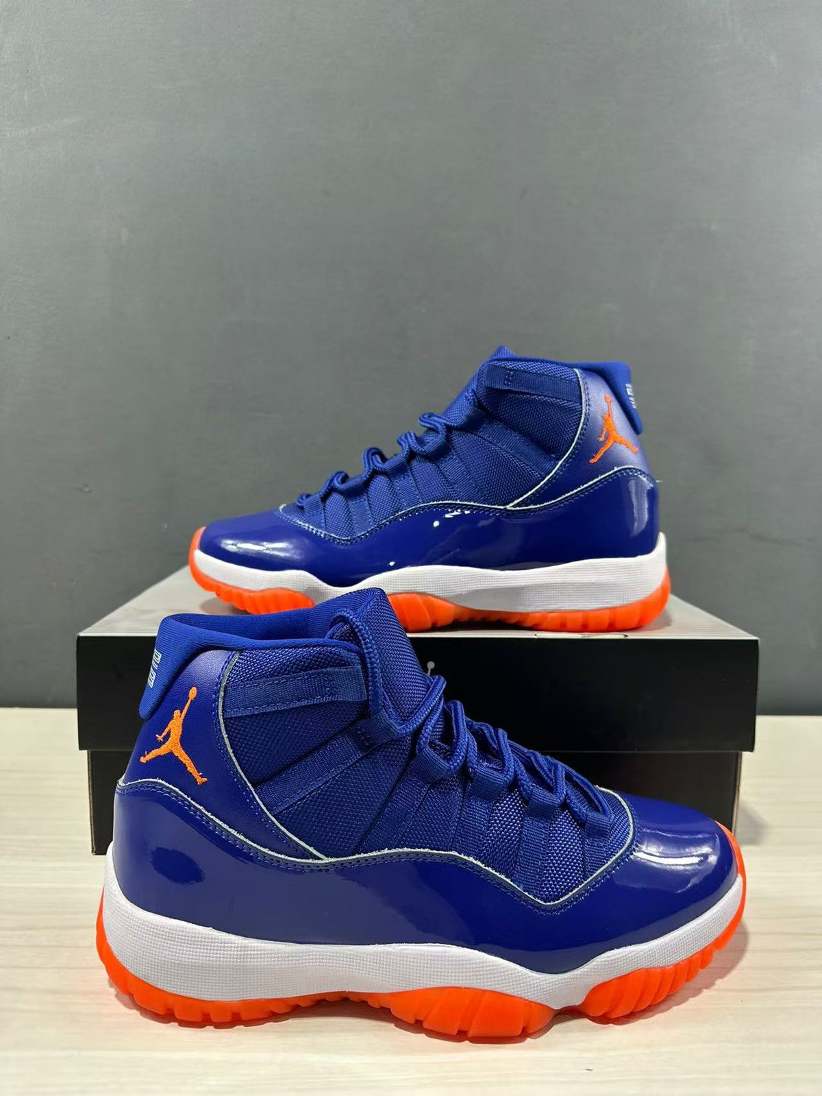 Jordan Air Jordan 11 Retro High Sneakers Blue Orange CT8012-114