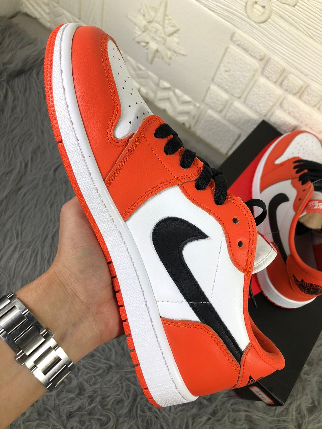 Air Jordan 1 Low White Orange Black Sneakers CZ0790-801