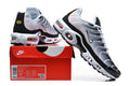 Nike Air Max Plus Sneakers Black Pink Grey