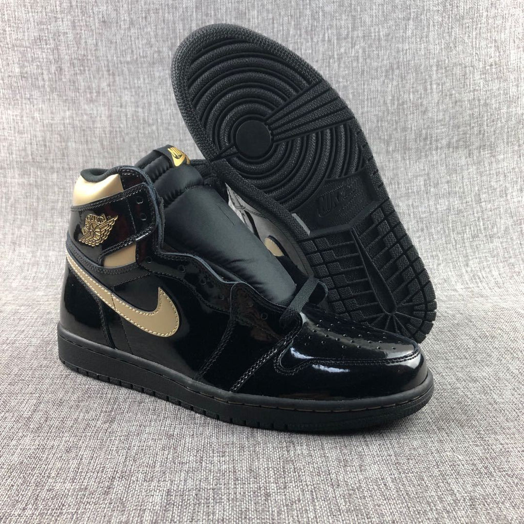 Jordan Air Jordan 1 High OG Black Gold Sneakers 555088-032