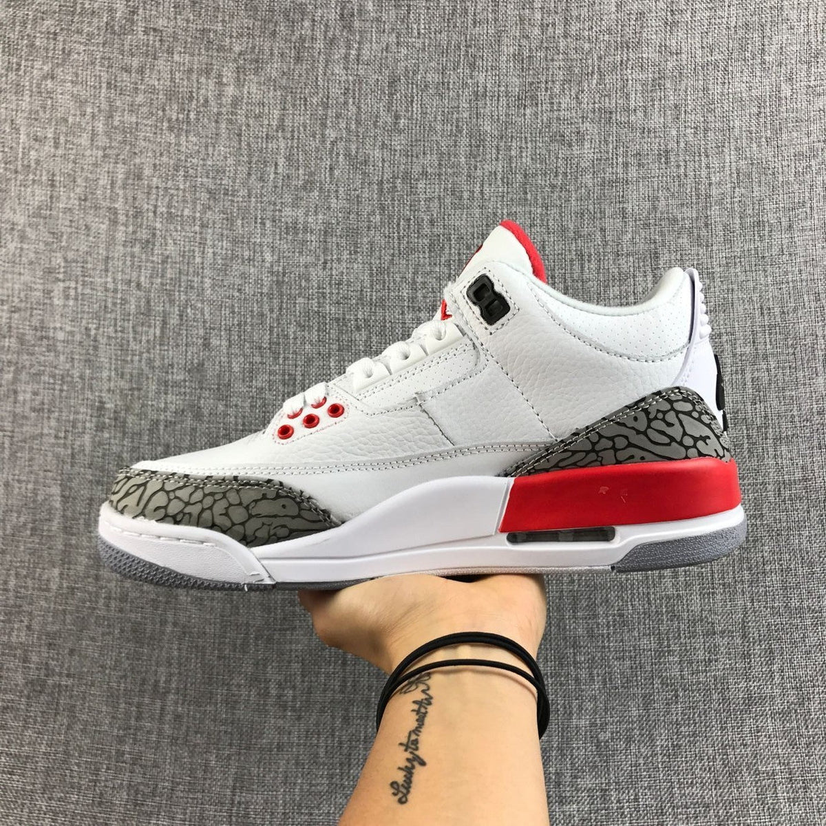 Jordan Air Jordan 3 Retro White Red Sneakers