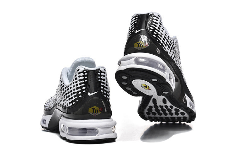 Nike Air Max Plus Sneakers White Black