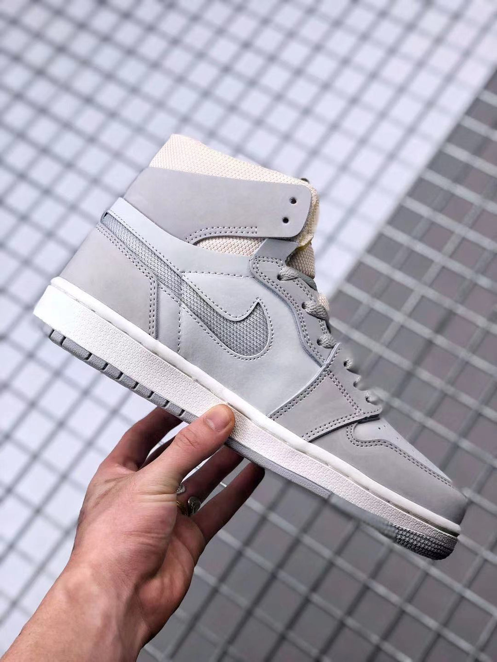 Jordan Air Jordan 1 Zoom Comfort London Gray Sneakers DH4268-001