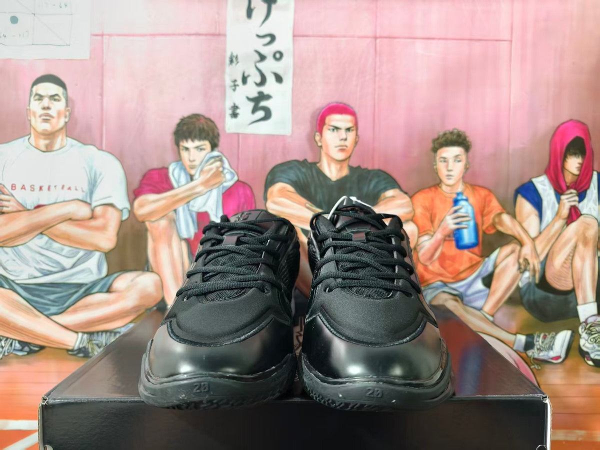 Nike Black and White Basketball Shoes
