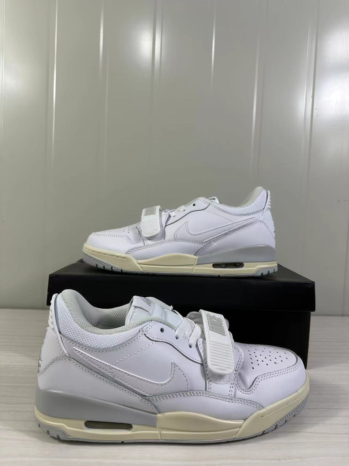 Jordan Legacy 312 Low White Sneakers HJ9199-111