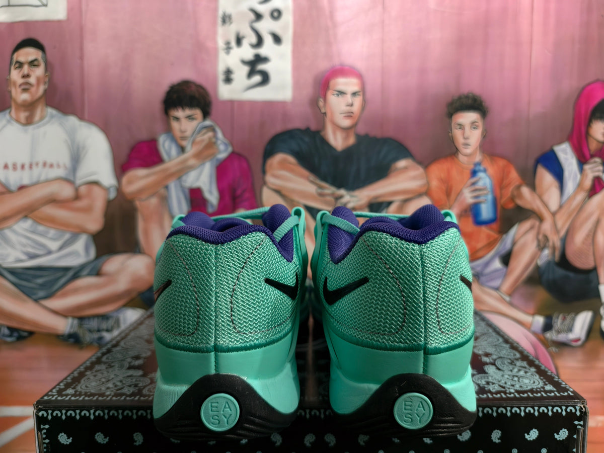 Nike Sneakers Gray-Green with Black Swoosh