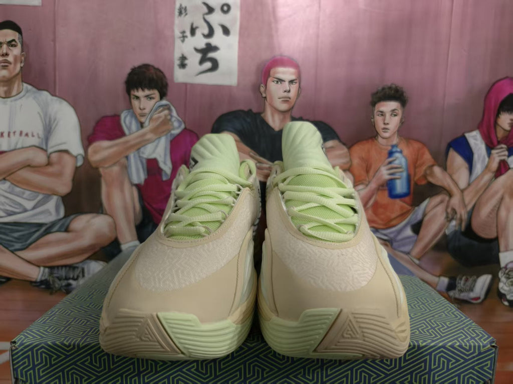 Nike Cushion 3.0 Basketball Sneakers Beige and Lime