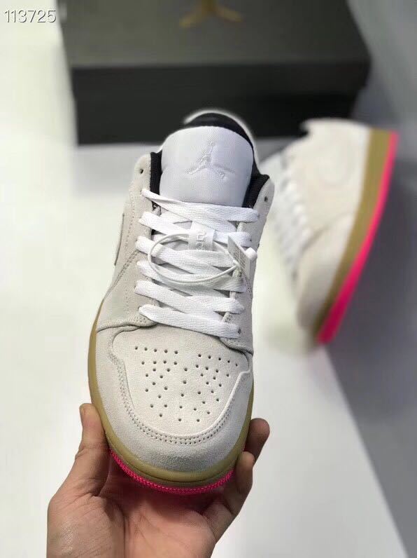Jordan 1 Low Sneakers Gray Pink Gum Sole
