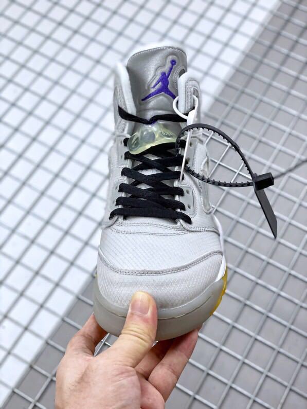 Jordan Air Jordan 5 Off-White Grey White CT8480-105 Sneakers