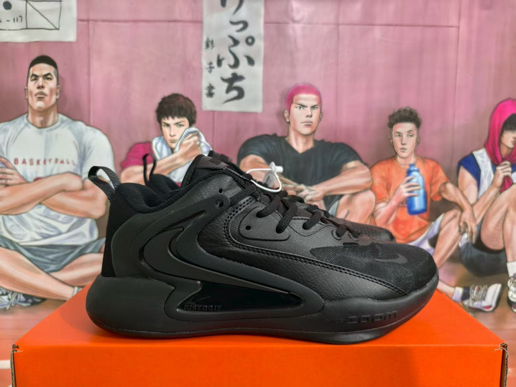 Nike Black Basketball Sneakers