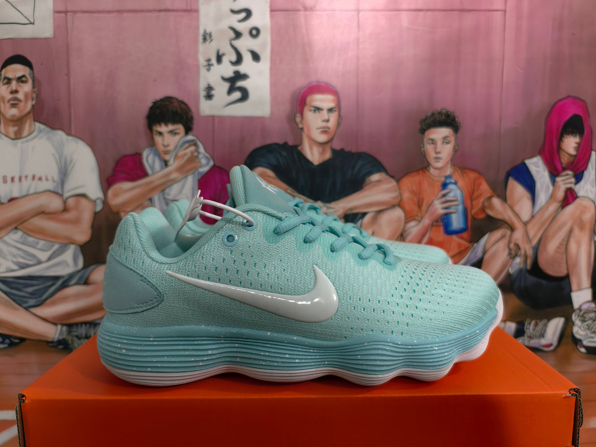 Nike Mint Green Sneakers