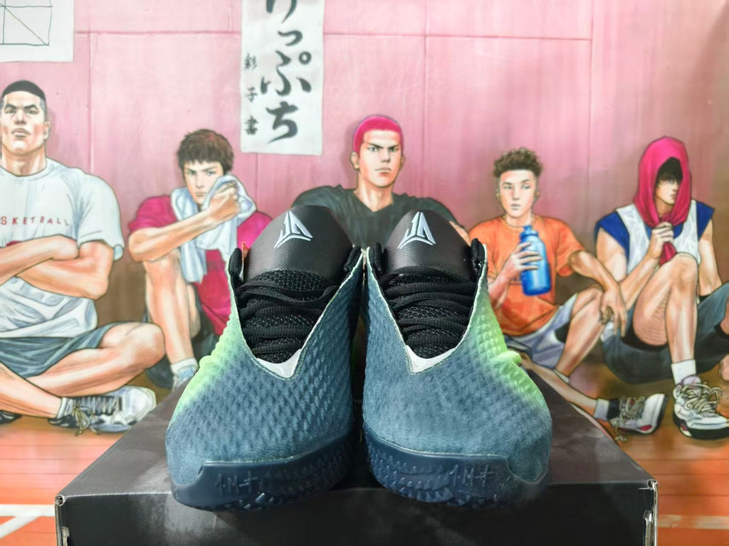 Nike Basketball Shoes in Green, Black and Blue