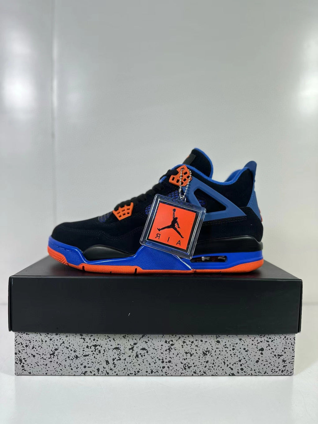 Jordan Air Jordan 4 Retro Cavs Black Orange Sneakers 308497-027