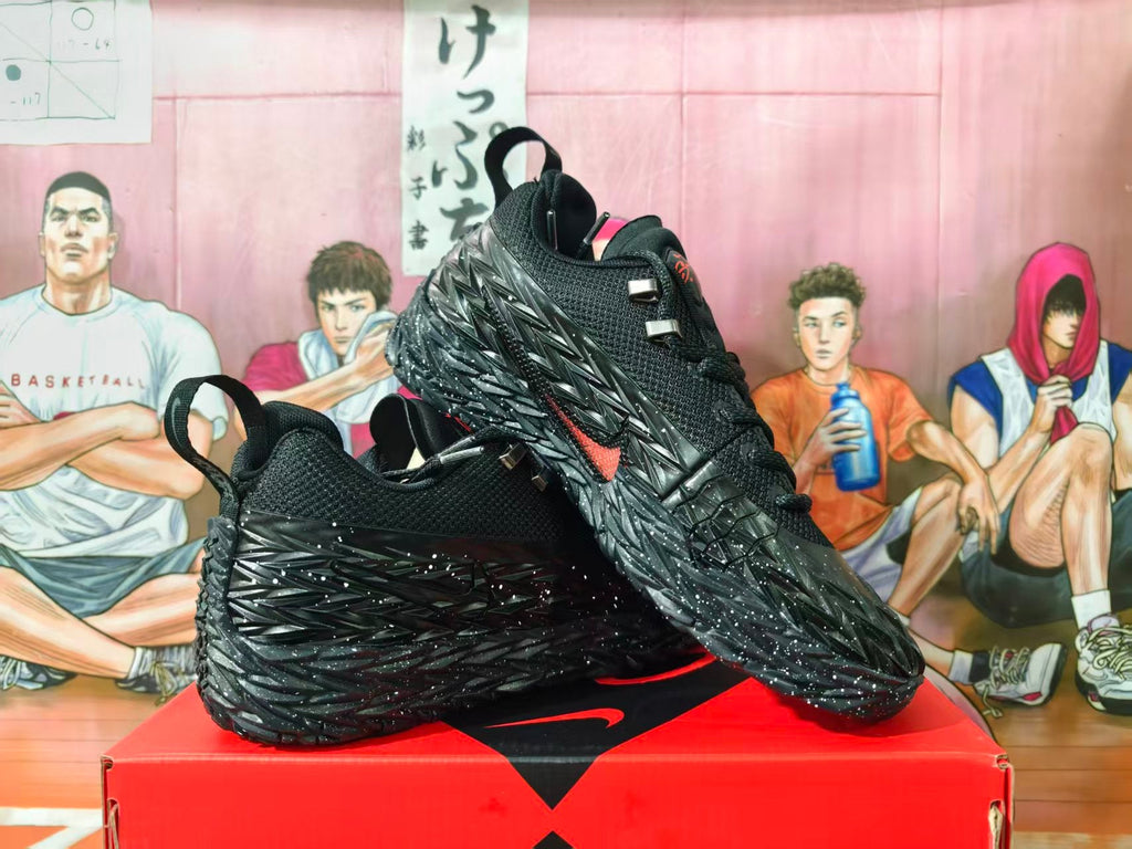 Nike Basketball Shoes Black with Speckled Sculpted Sole