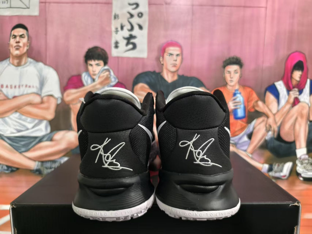 Nike Black and White Basketball Sneakers