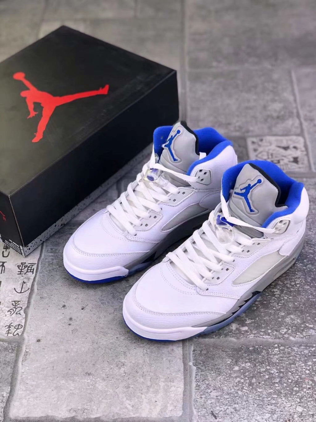 Jordan Air Jordan 5 Stealth 2.0 Sneakers White Blue 440888-140