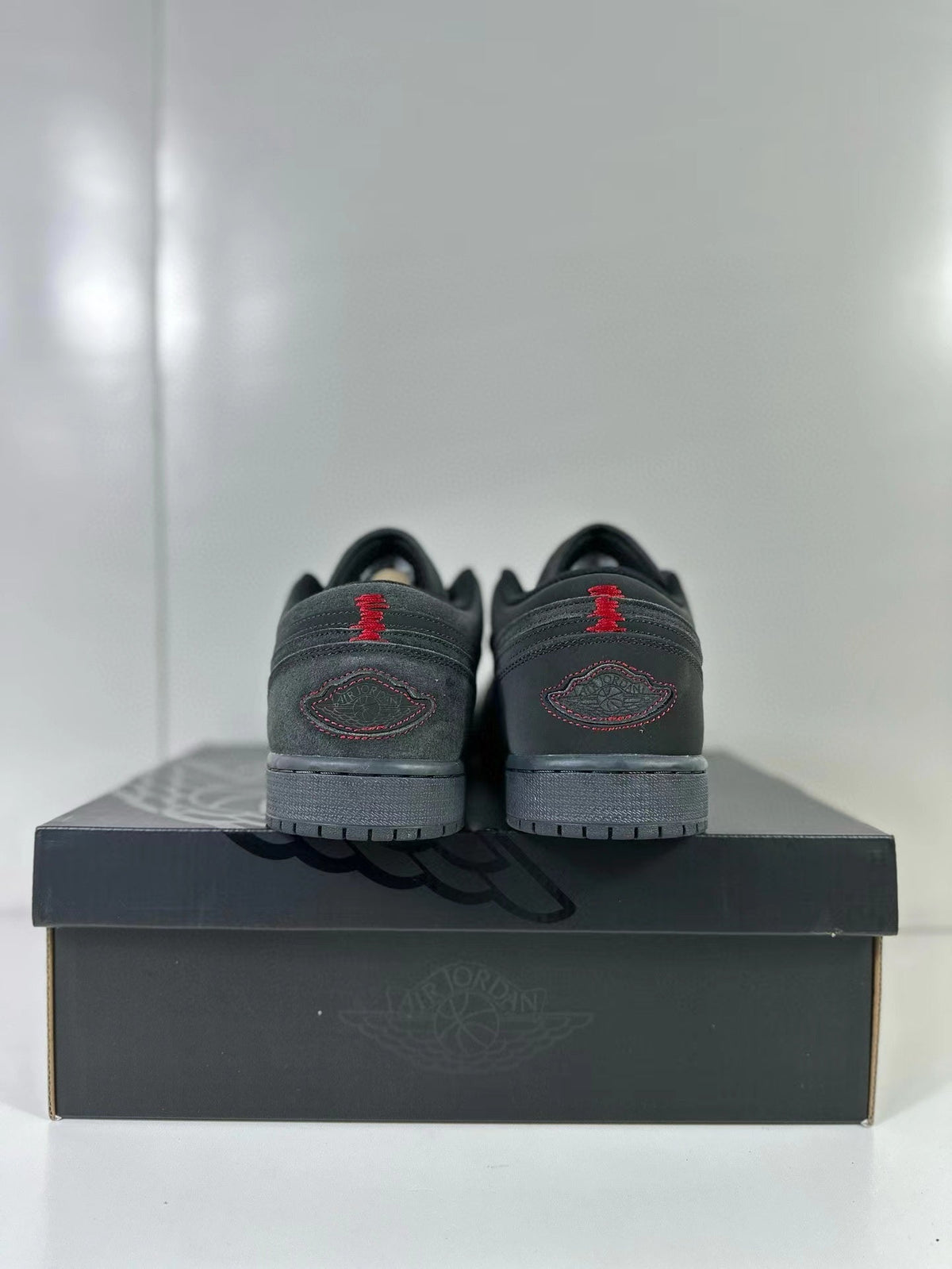 Air Jordan 1 Low SE Craft Dark Grey Sneakers FD8635-001