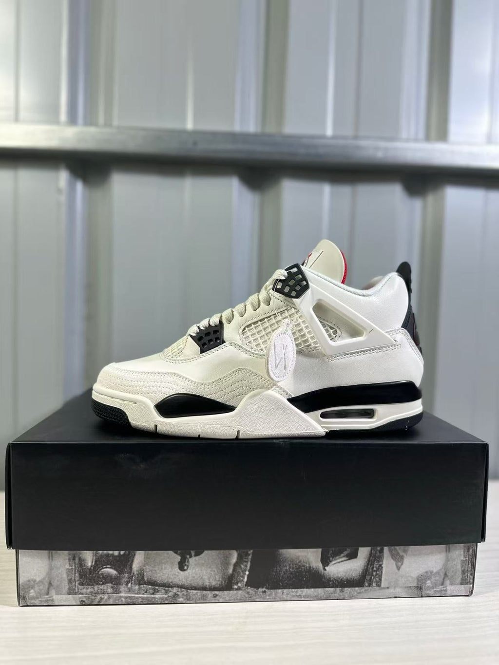Jordan Air Jordan 4 Retro Flight Club White Black AJ4 IM4002-100